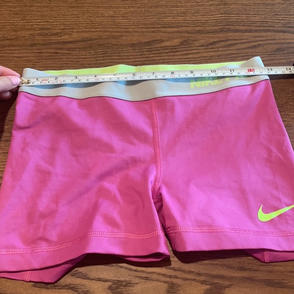 Nike and ASICS Spandex - Picture 11 of 11
